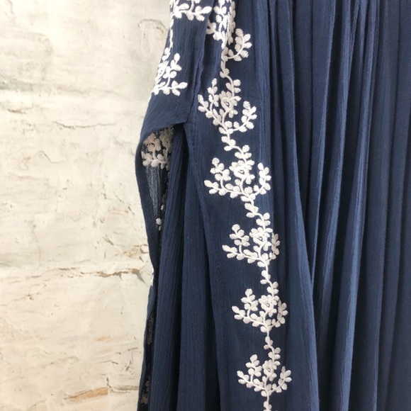 Blue Floral Dress - Picture 7 of 7